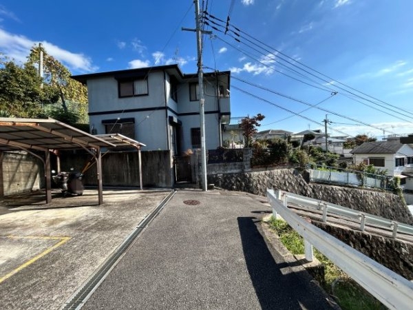 ■700万円値下げしました■茨木市北春日丘２丁目　建築条件な