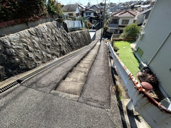 ■700万円値下げしました■茨木市北春日丘２丁目　建築条件な