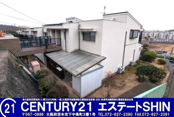 ■新規専任物件■茨木市山手台四丁目テラスハウス