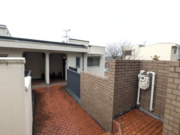 ■新規専任物件■茨木市山手台四丁目テラスハウス