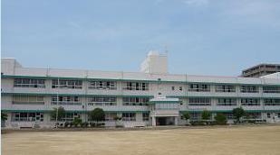 茨木市西田中町の中古一戸建て(茨木市畑田小学校)
