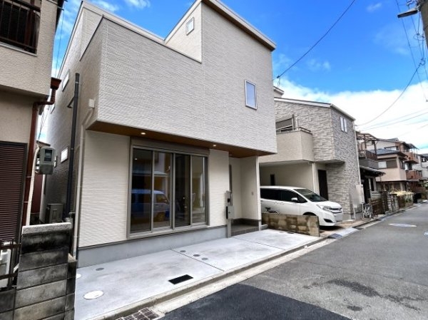 高槻市庄所町の中古一戸建て