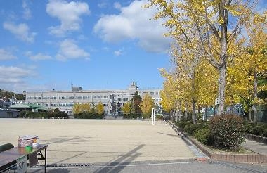 高槻市宮田町２丁目の土地(高槻市立阿武野小学校)