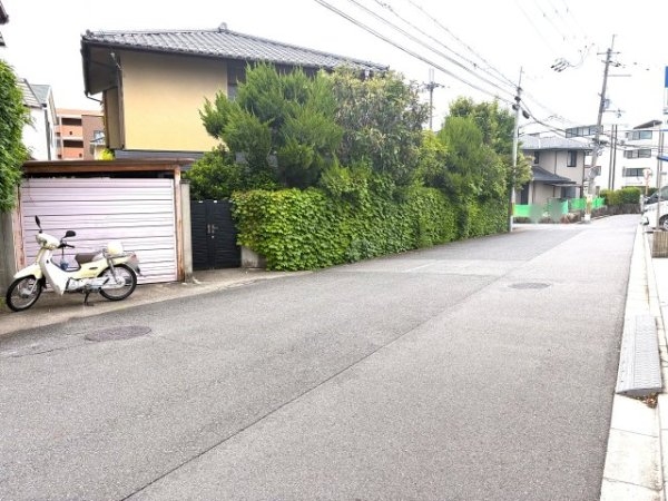 茨木市総持寺駅前町