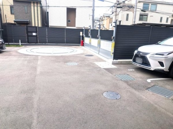 シーンズ高槻