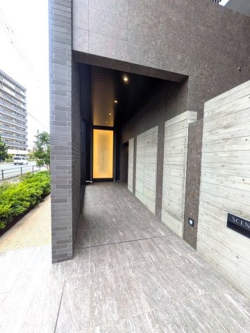 シーンズ高槻