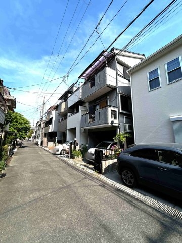 高槻市栄町2丁目