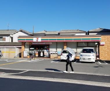 高槻市芝生町１丁目の中古一戸建て(セブン-イレブン高槻体育館前店)