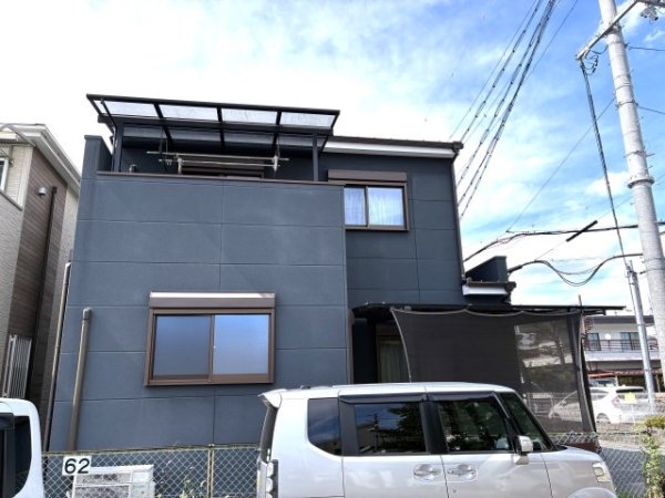 高槻市芝生町1丁目　築浅中古戸建
