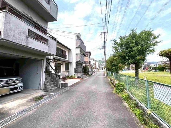 高槻市淀の原町の中古一戸建て