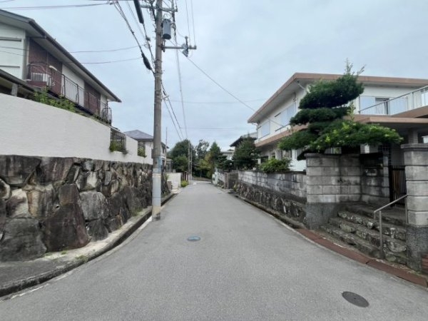 茨木市山手台5丁目　建築条件無し売り土地