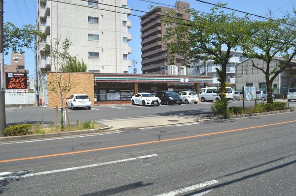 三旺マンション第６植田(セブンイレブン名古屋植田3丁目店)