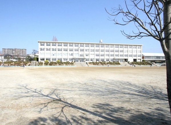 新築分譲住宅　東郷町和合ケ丘2期　１号棟(東郷町立高嶺小学校)