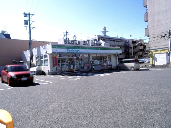 名古屋市瑞穂区玉水町2丁目の土地(ファミリーマート瑞穂弥富通店)