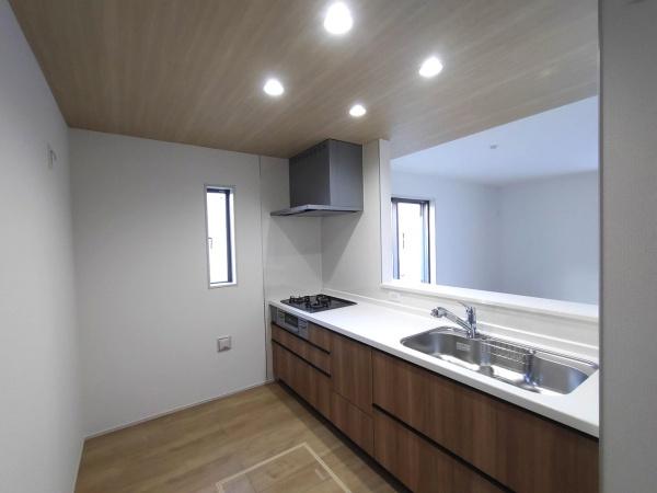 グラファーレ瑞穂区亀城町　全1棟