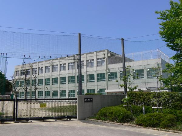 ユニーブルマンション本郷台(名古屋市立上社中学校)