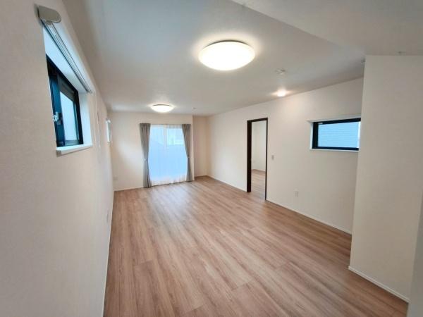 新築分譲住宅　緑区漆山　A棟