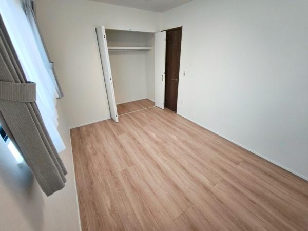 新築分譲住宅　緑区漆山　A棟