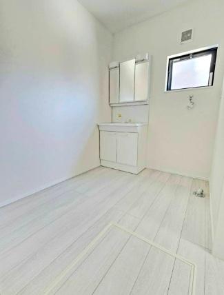 新築分譲住宅　緑区漆山　B棟
