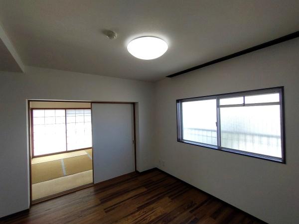 東浦マンション