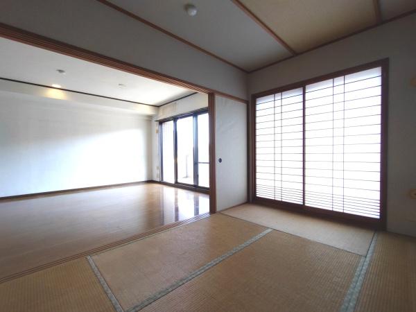 ライオンズヴィアーレ鹿山B棟