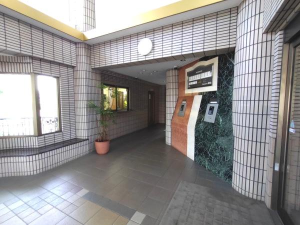 ライオンズヴィアーレ鹿山B棟
