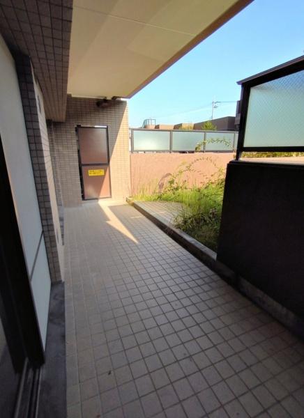 ライオンズヴィアーレ鹿山B棟