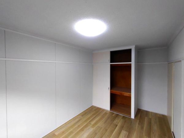 平和が丘住宅4号棟