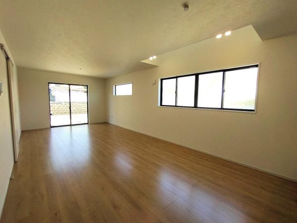 新築分譲住宅　緑区黒沢台3期　1号棟