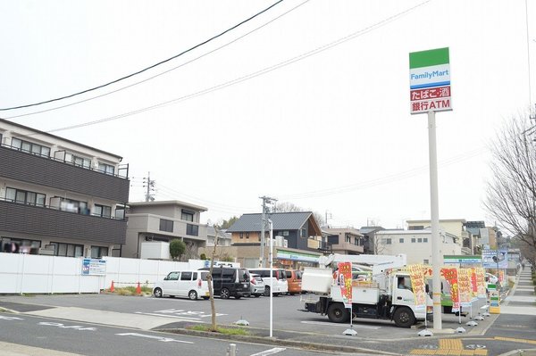 新築分譲住宅 緑区黒沢台2期 1号棟(ファミリーマート西神の倉店)
