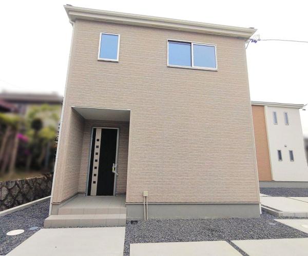 リーブルガーデン緑区大高町東千正坊　4号棟
