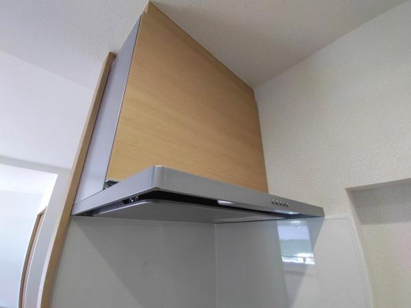 レインボー堀田通