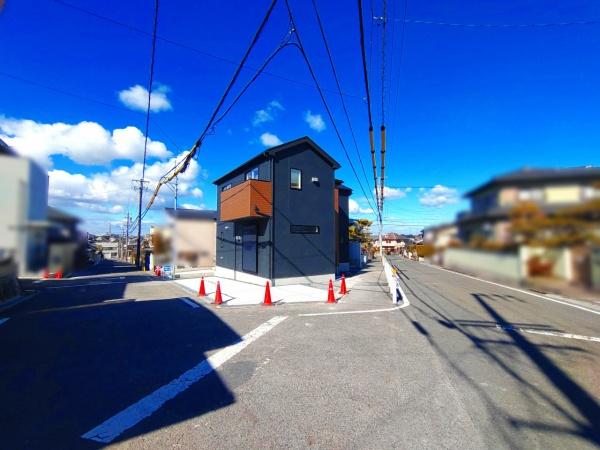 リナージュ東郷町春木23-2期　2号棟