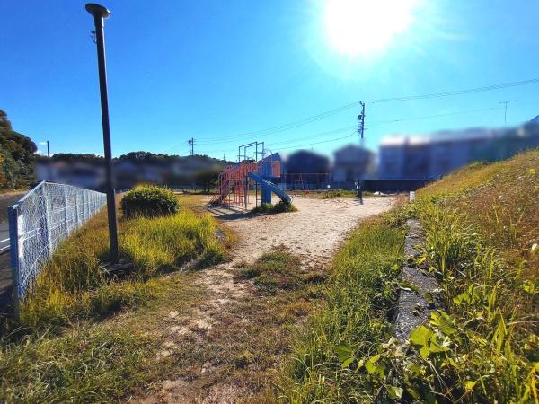 グラファーレ東郷町春木台2期 1号棟(孤塚南公園)