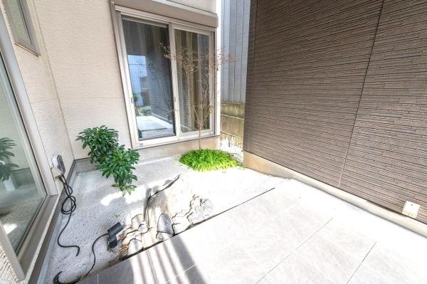 日進市藤枝町片平の中古一戸建て