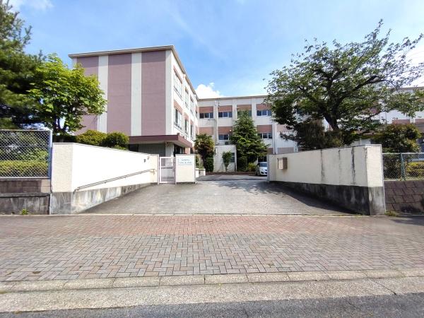 リーブルガーデン天白区高坂町 3号棟(名古屋市立たかしま小学校)