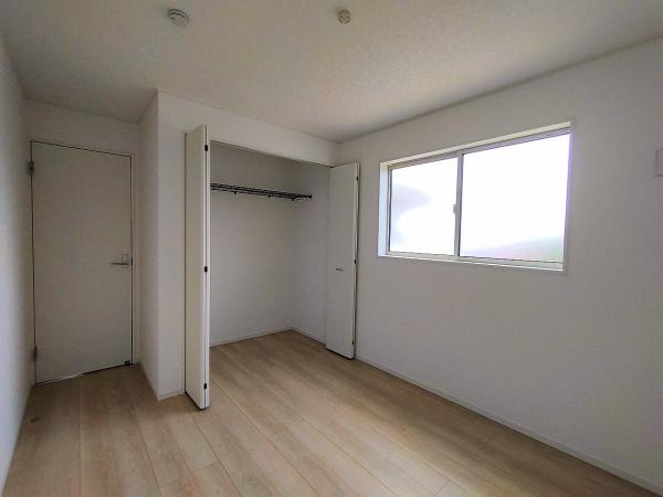 クレイドルガーデン東郷町諸輪第7　2号棟