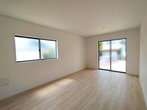 クレイドルガーデン東郷町諸輪第7　3号棟