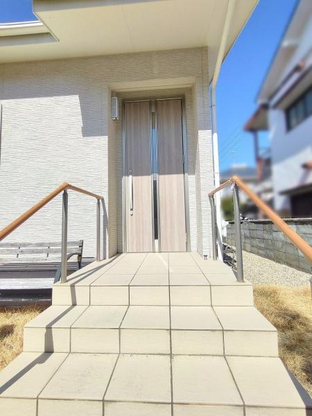 名古屋市名東区高社２丁目の中古一戸建て