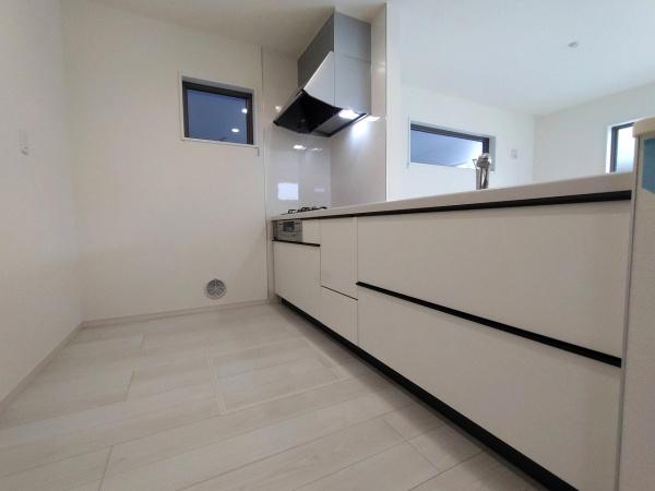 リーブルガーデン緑区大高町折戸　1号棟