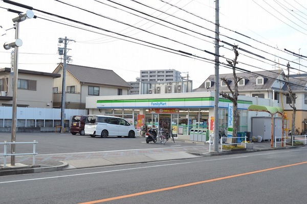 パークホームズ原・詩季の街(ファミリーマート天白原店)
