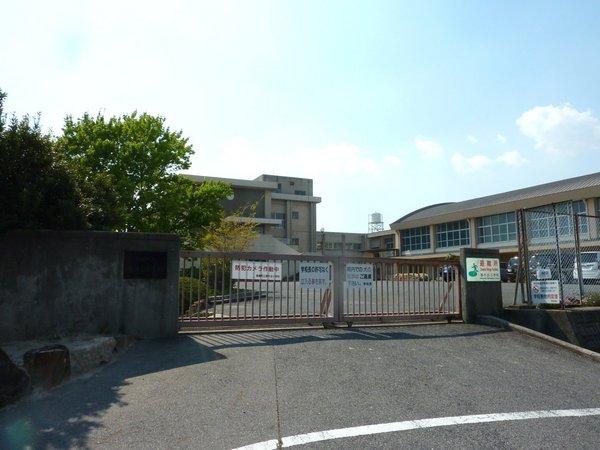 グローリアス東郷春木台(東郷町立春木台小学校)