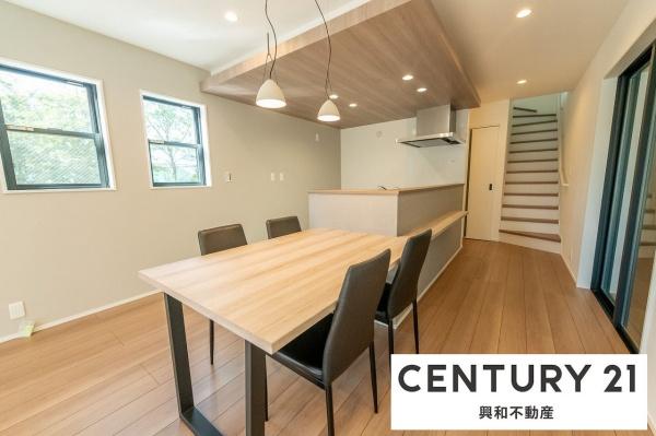新築分譲住宅　天白区原17期　全1棟