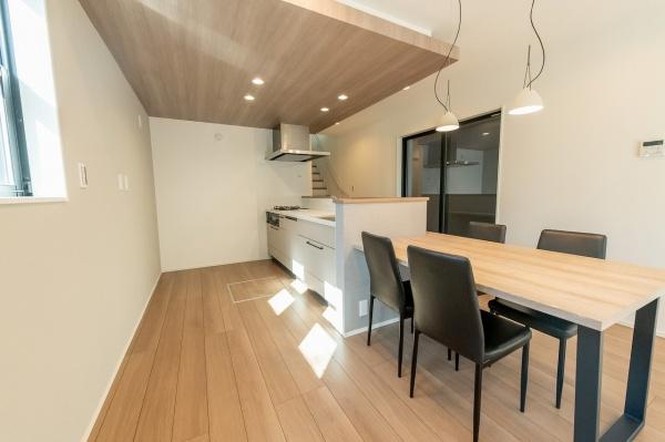 新築分譲住宅　天白区原17期　全1棟
