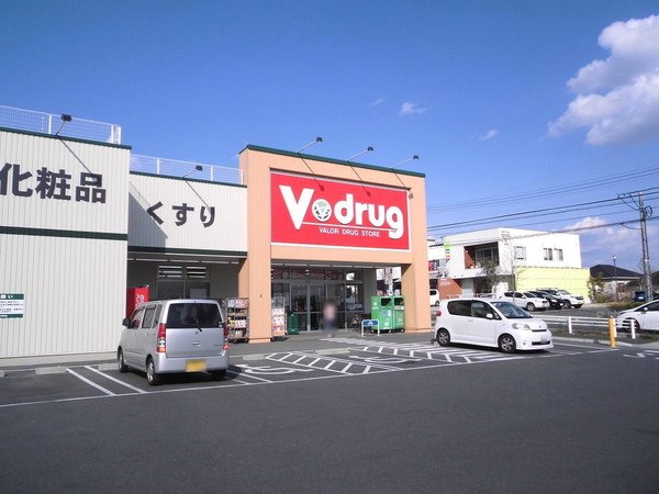 名古屋市天白区平針台2丁目の中古一戸建て(V・drug徳重北店)