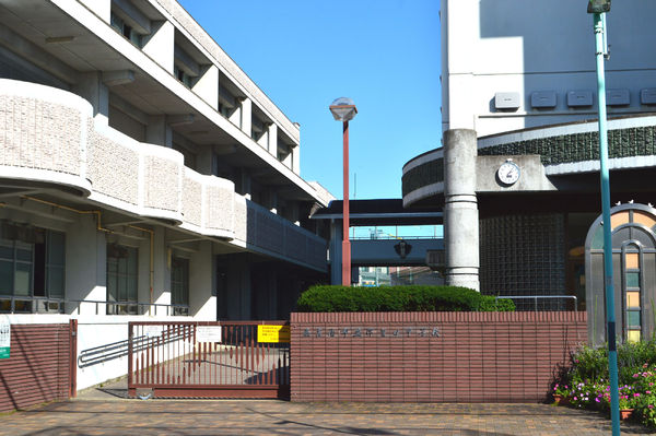 名古屋市瑞穂区本願寺町1丁目の土地(名古屋市立津賀田中学校)