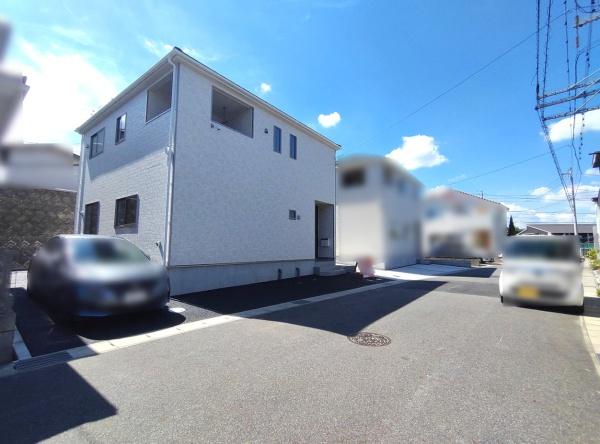 クレイドルガーデン東郷町和合第6　2号棟