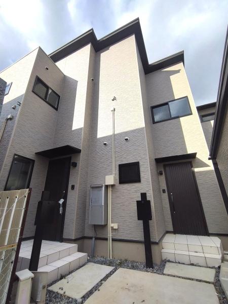 新築テラスハウス　フレスト名東区高間町　B1棟