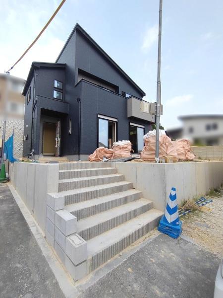 グラファーレ日進市藤塚3期　全1棟