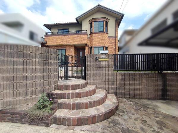 名古屋市名東区香流１丁目の中古一戸建